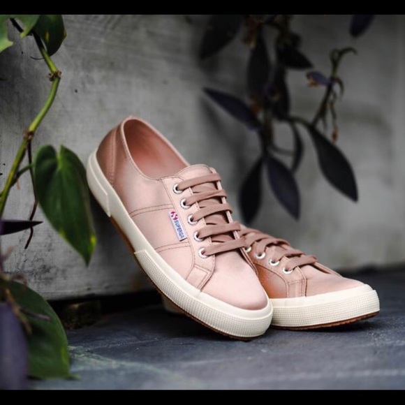 Superga sneakers. Size: 7 - Picture 3 of 7
